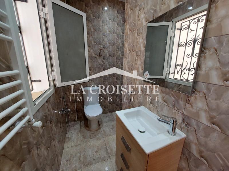 Appartement S+3 avec jardin à Gammarth